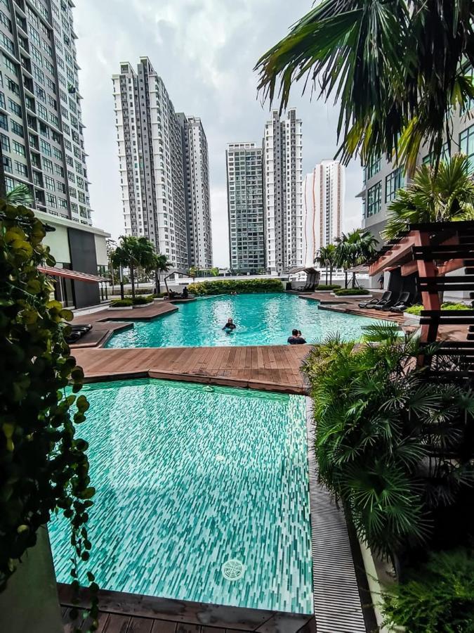 Conezion Residence Putrajaya Nearby Ioi City Mall Eksteriør bilde